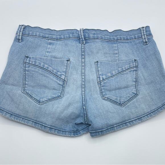 21 Denim Low Rise Jean Shorts sz 28 - Picture 4 of 5